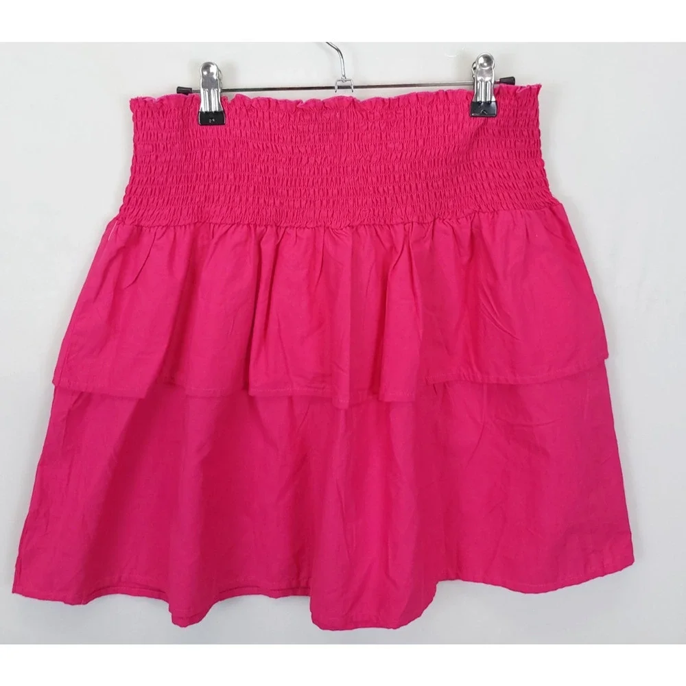 Short Layered Skirt Smocked Pleated Pull On Women XS Fuchsia Preppy Beachy